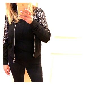 Cute sequenced|beaded bomber jacket black.